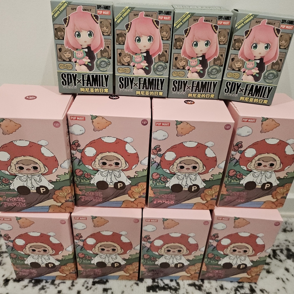 POPMART PUCKY FOREST PARTY  &SPY FAMILY